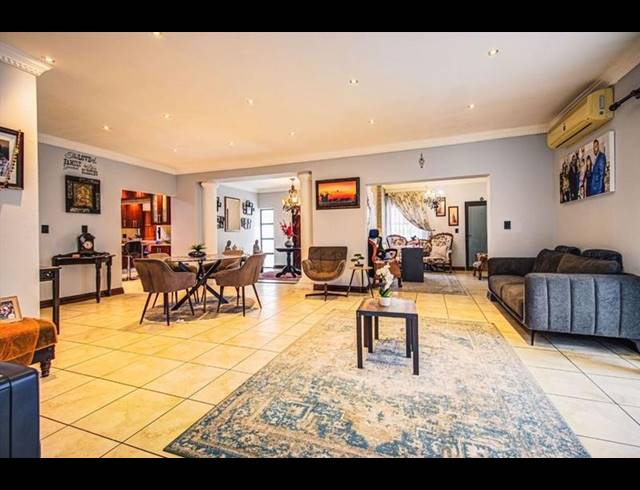4 BEDROOM HOUSE FOR SALE IN EDLEEN